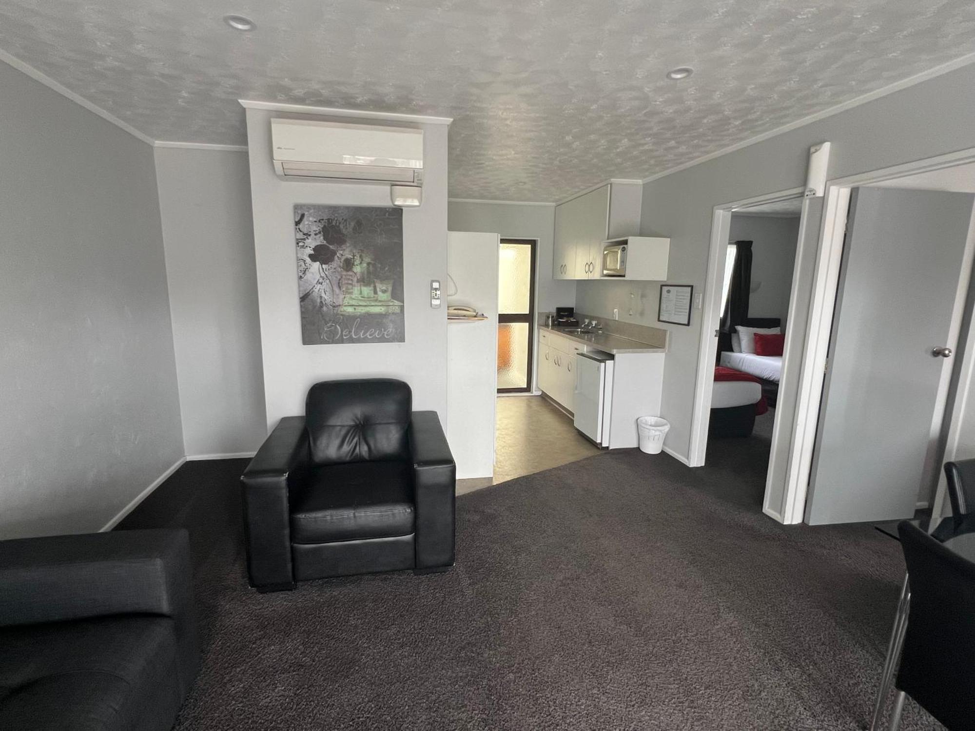 Avenue Motel Palmerston North Room photo