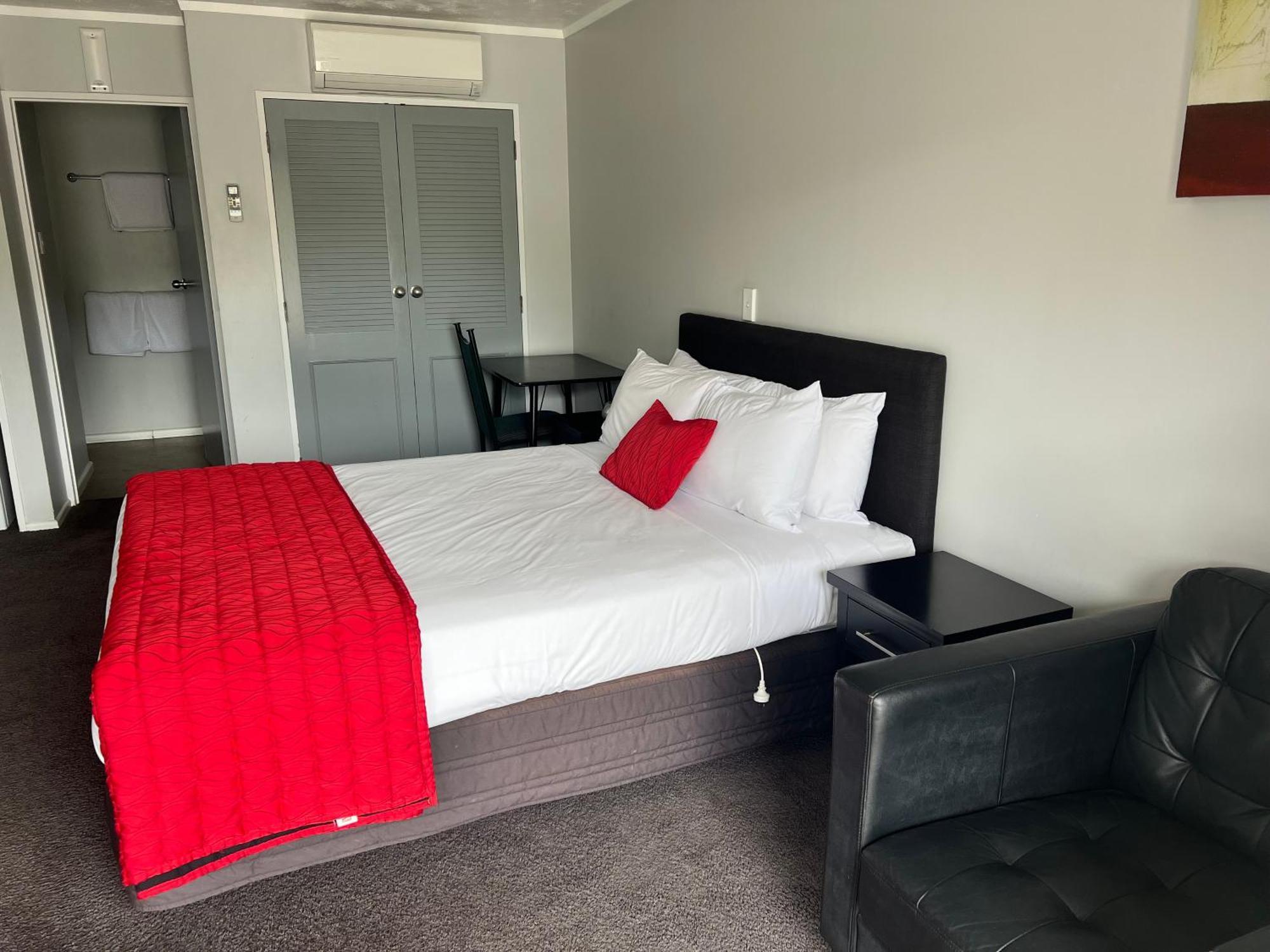 Avenue Motel Palmerston North Room photo